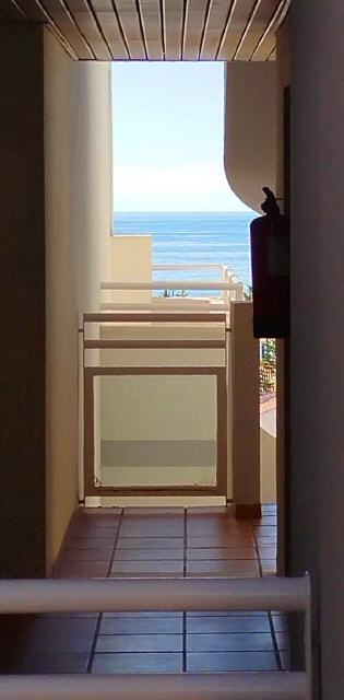 Marina - vista al mar